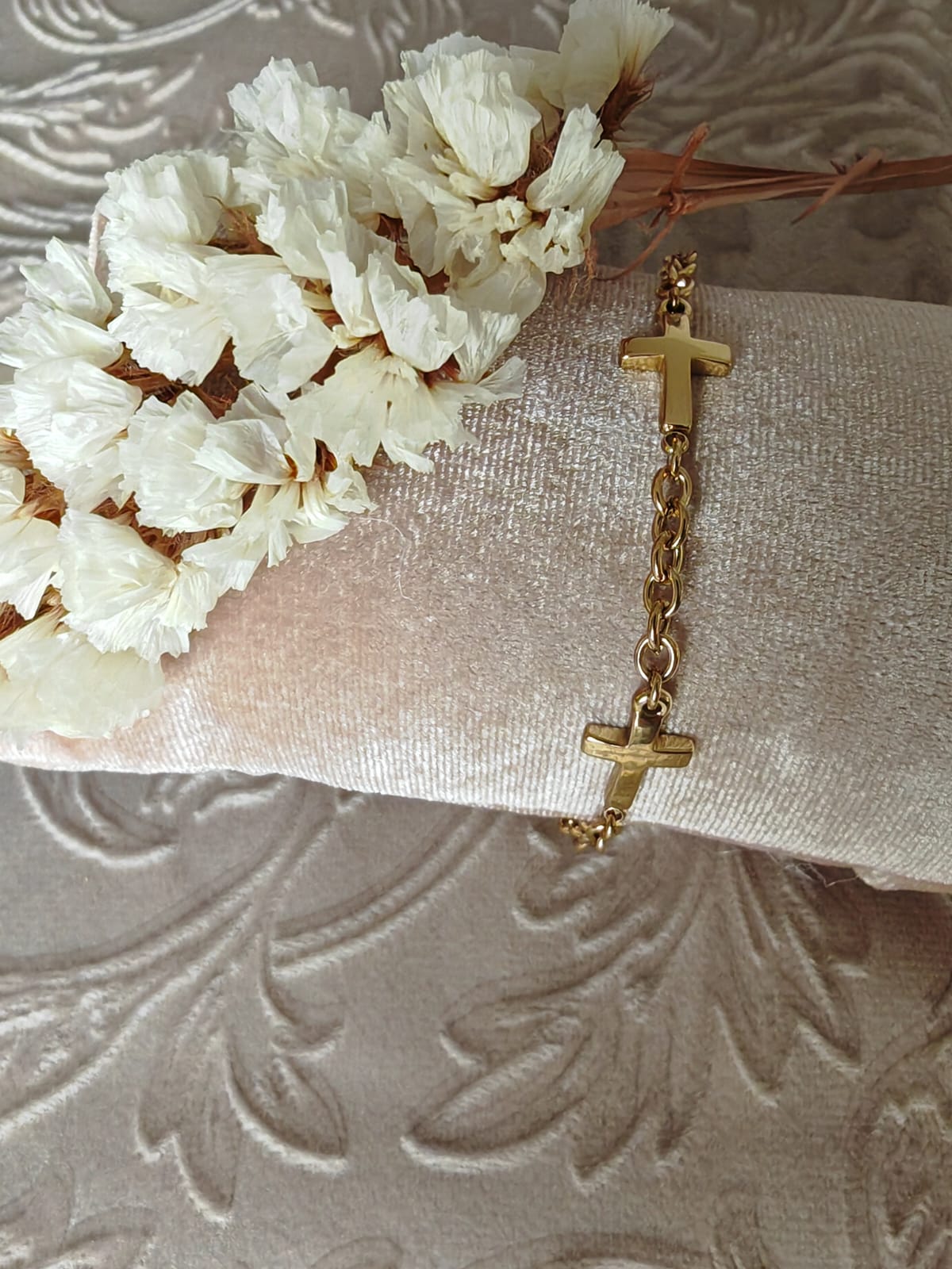 Salvation Armband "Omega"