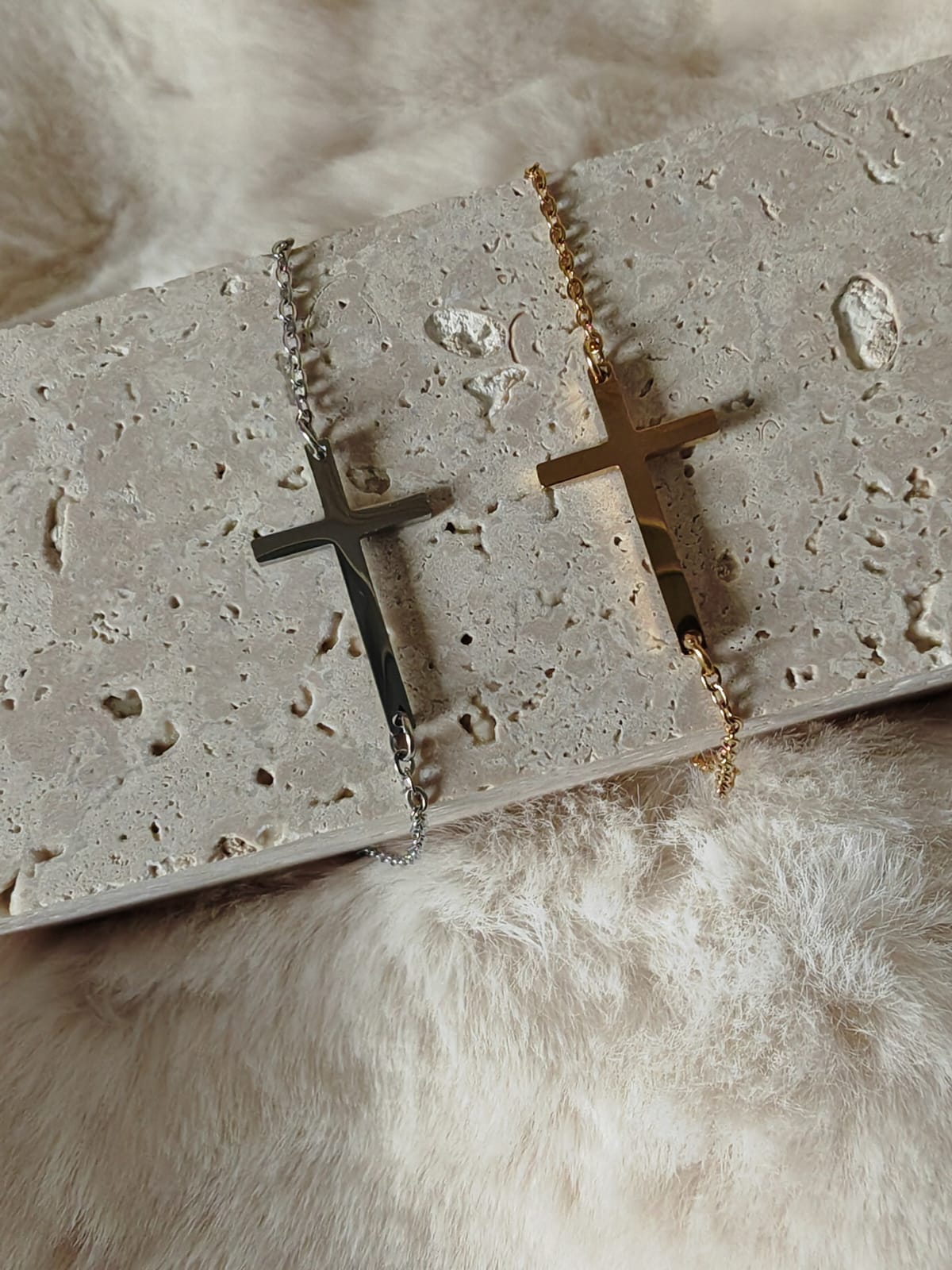 Salvation Armband "Anesti"