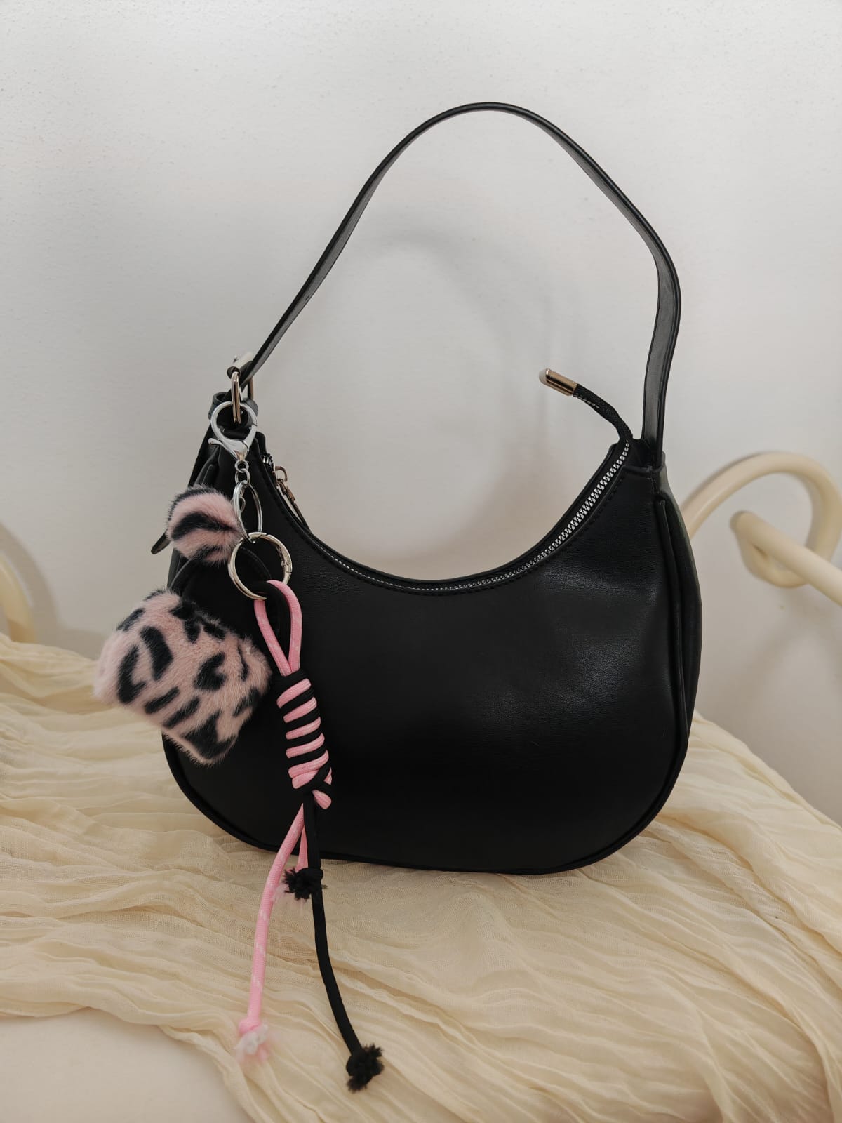 Taschenanhänger "Leo Diva"