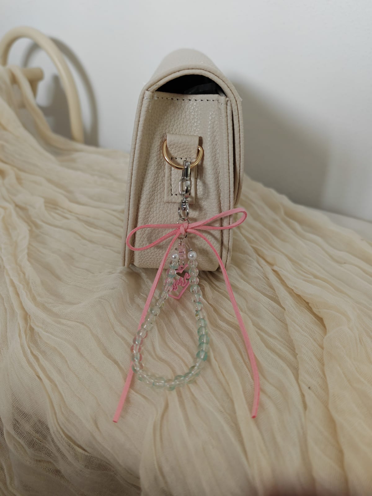 Schlüssel-/Taschanhänger "Schleifchen"